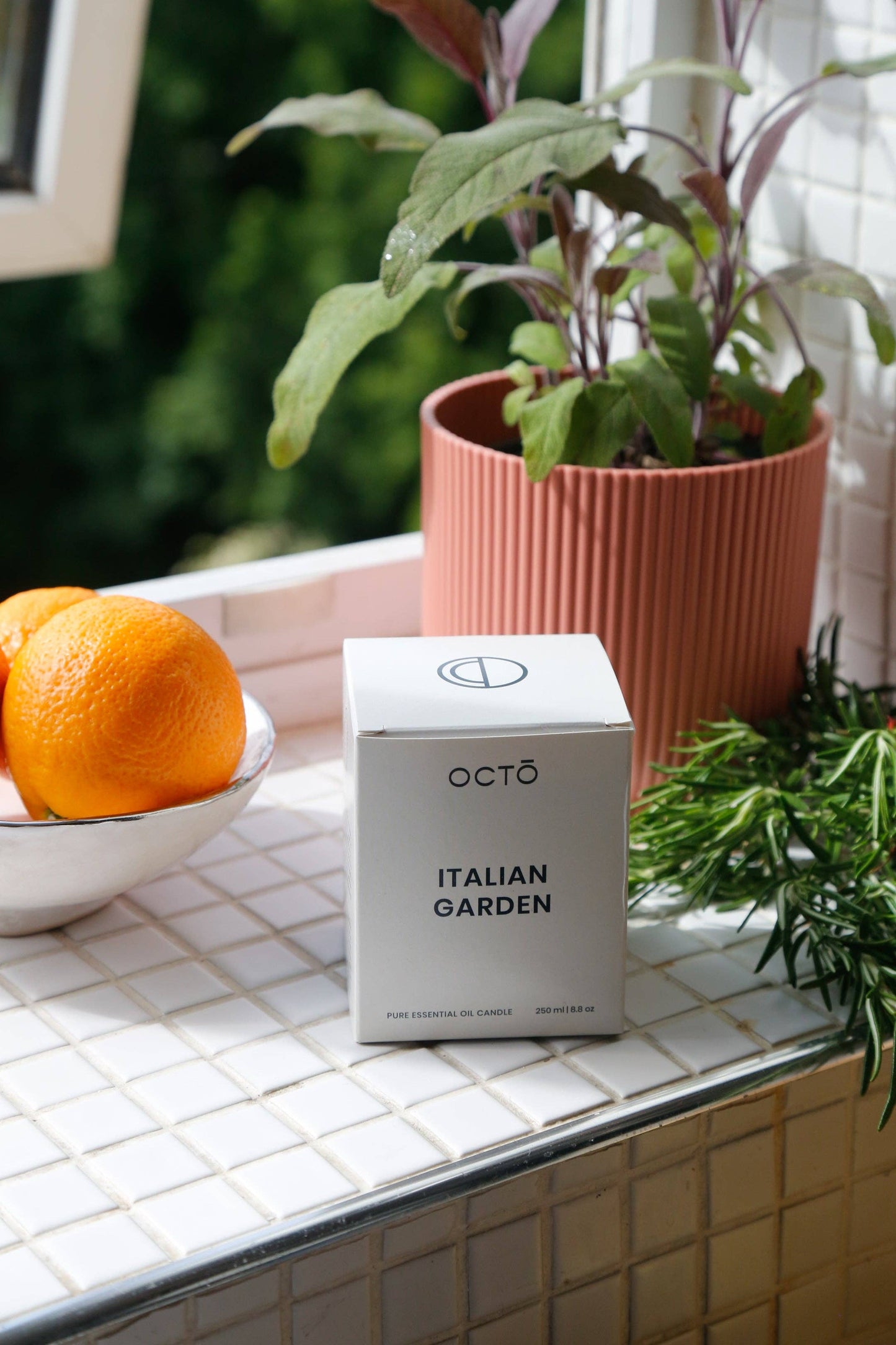 OCTŌ - Italian Garden candle (Orange + Rosemary + Sage)