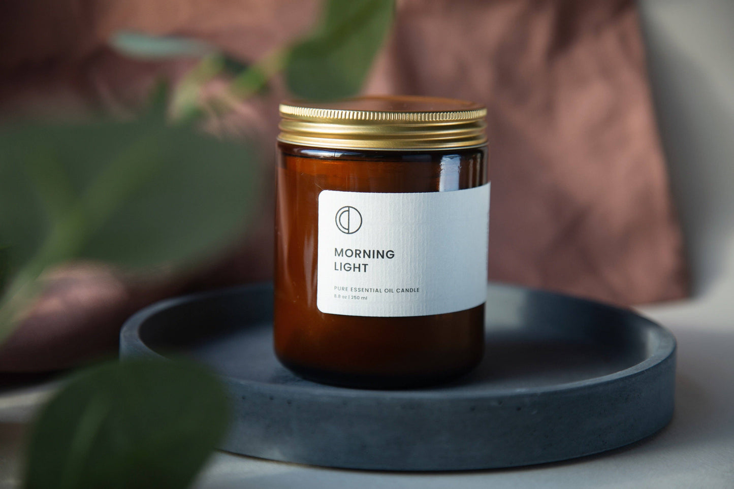 OCTŌ - Morning Light candle - (Neroli, Basil and Lime)