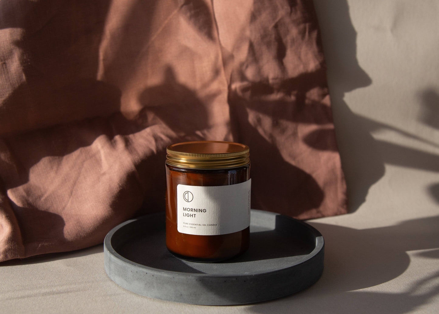 OCTŌ - Morning Light candle - (Neroli, Basil and Lime)