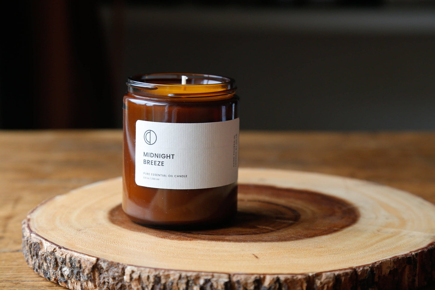 OCTŌ - Midnight Breeze candle (Rose Geranium + Vetiver + Patchouli)